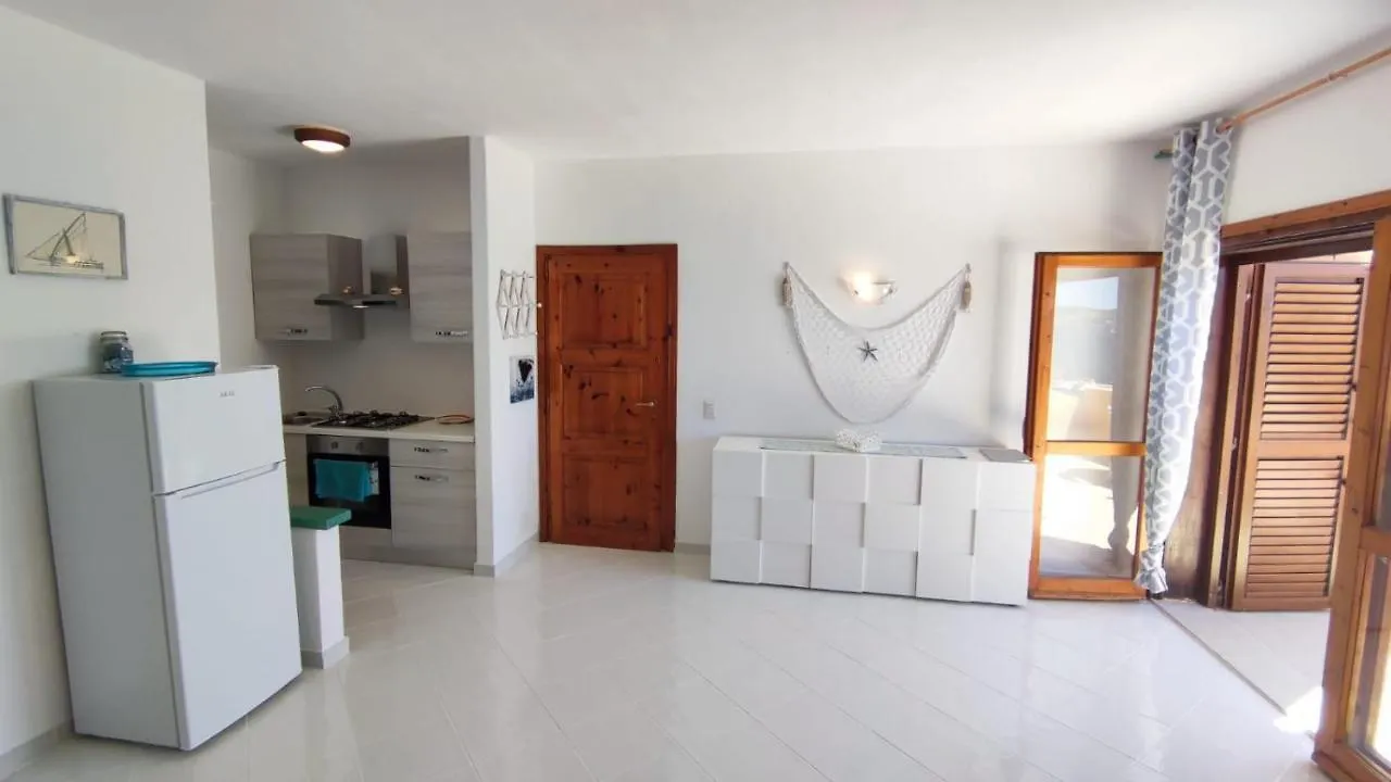 Appartamento Oltremare vista mare La Maddalena  La Maddalena (Sassari)